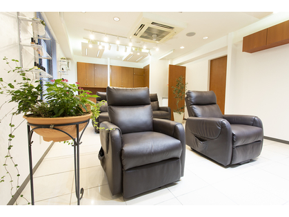 Arudy Nail & Facial【アルディネイル アンド フェイシャル】