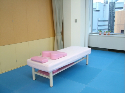 J-YOGA　【ジャパン・ヨガカレッジ】　大阪本校